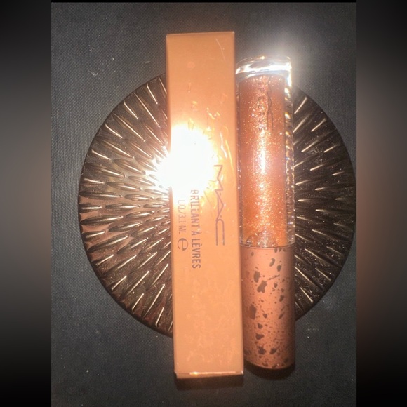 MAC Summer Chromance Lipglass - Picture 1 of 7